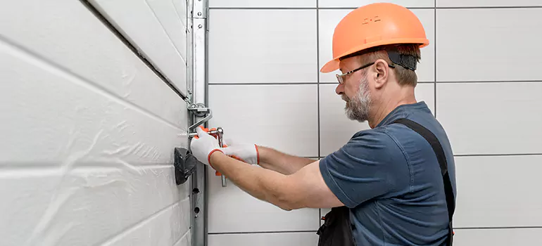 Garage Door Repair in Fruit Cove